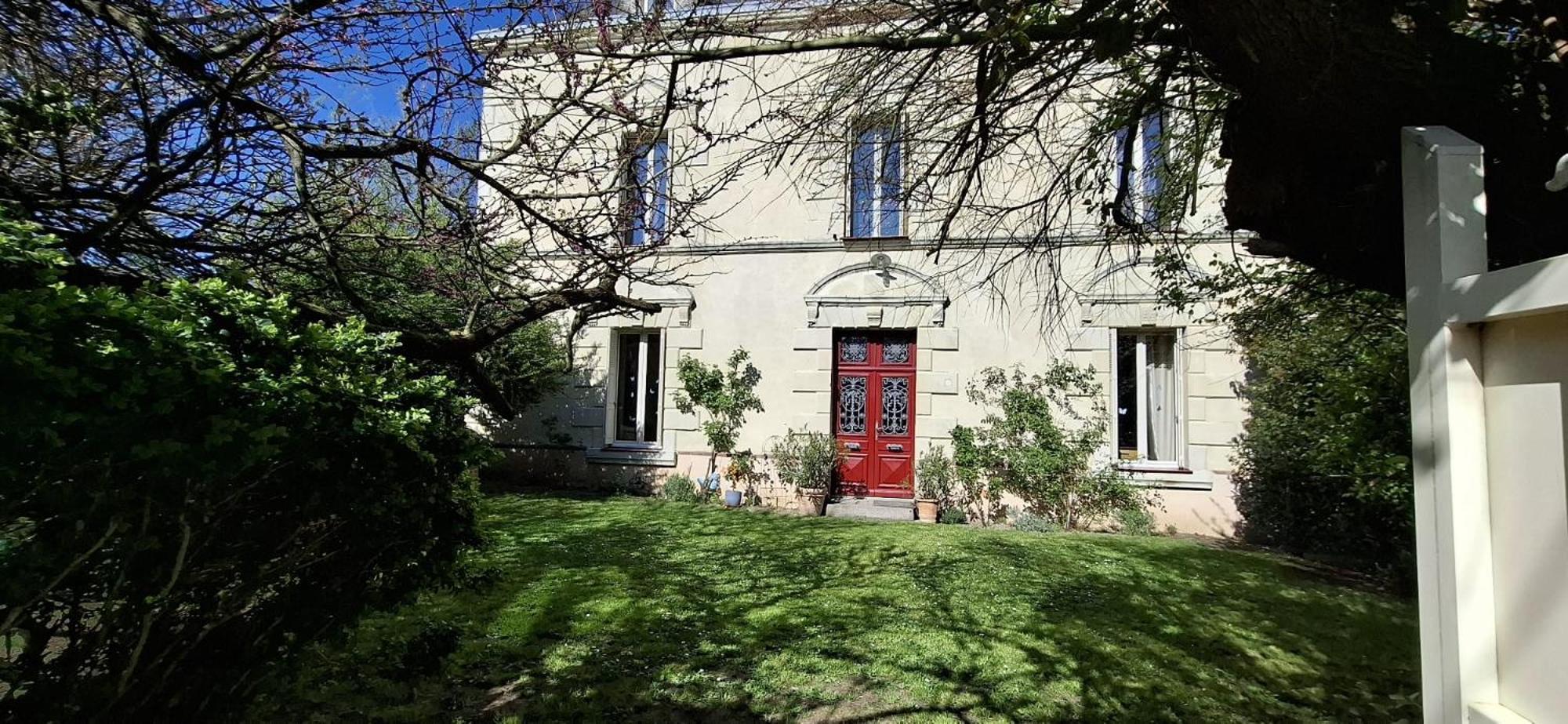 Villa De Souza Bouille-Loretz Exteriér fotografie